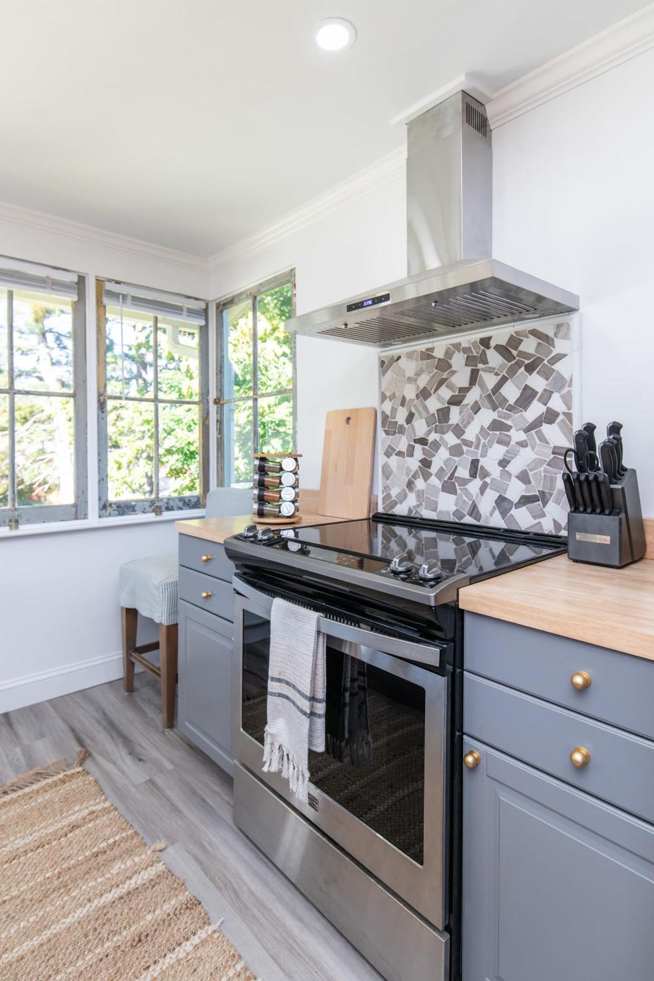 Loft On Capital - Ideally Located To Distilleries Frankfort Buitenkant foto