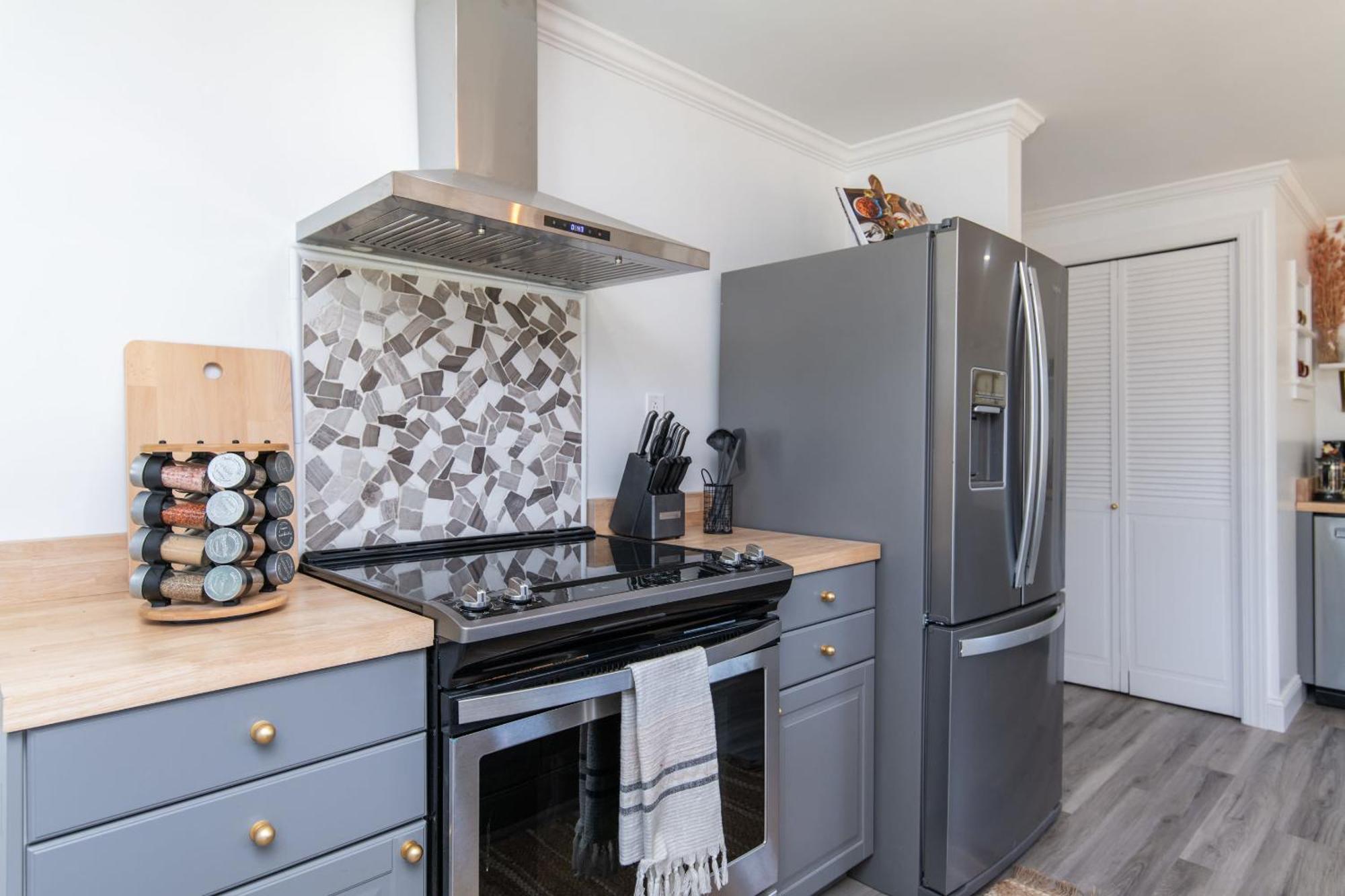 Loft On Capital - Ideally Located To Distilleries Frankfort Buitenkant foto